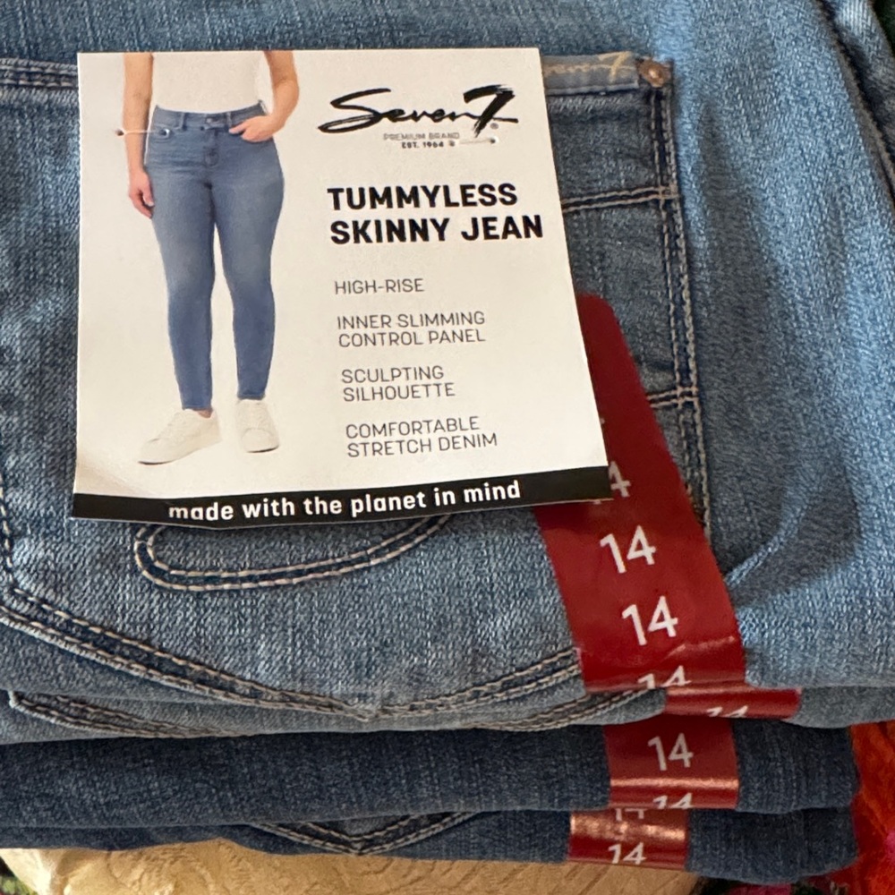 Seven7 Tummyless High-Rise Jeans in Denim Blue